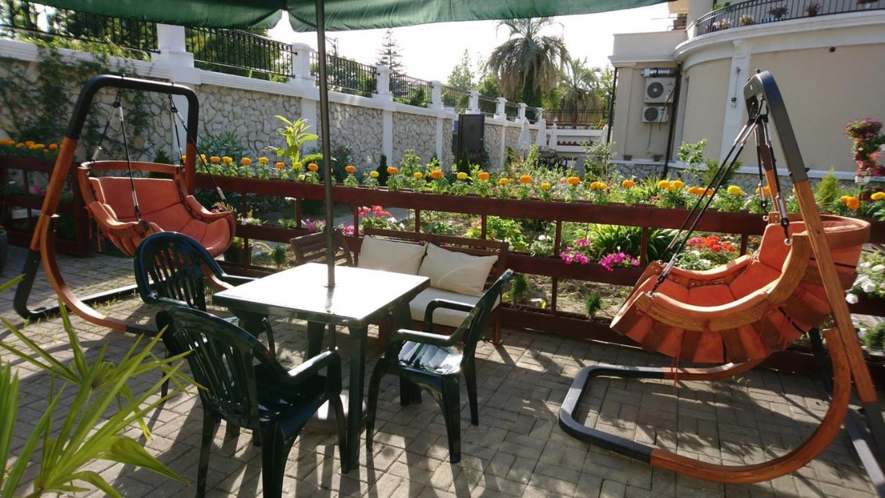 Spa Hotel Karakas Sukhumi Exterior foto